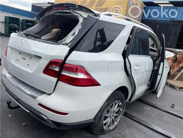 Mercedes-Benz ML AMG W166 Ventilatore di raffreddamento elettrico del radiatore 