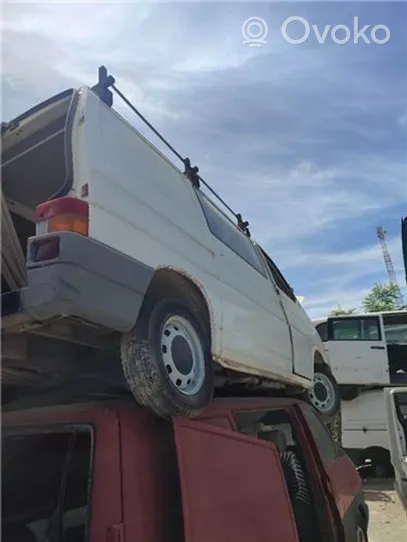 Volkswagen Transporter - Caravelle T4 Szyba drzwi bocznych / przesuwnych 