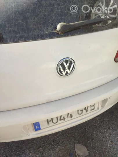 Volkswagen Golf VI Takaluukun lukon salvan moottori 