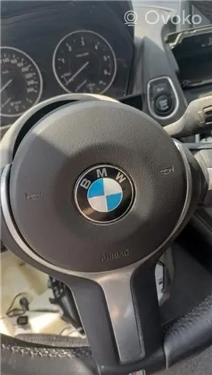 BMW 1 F20 F21 Turvatyynysarja paneelilla 