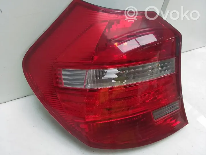 BMW 1 F20 F21 Luci posteriori 63210397034