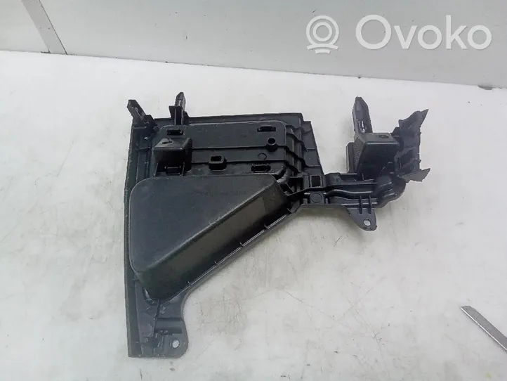 Toyota RAV 4 (XA40) Rivestimento modanatura 58985-42040