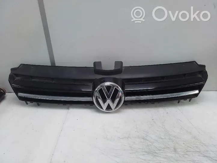 Volkswagen Golf VIII Atrapa chłodnicy / Grill 5G0853653