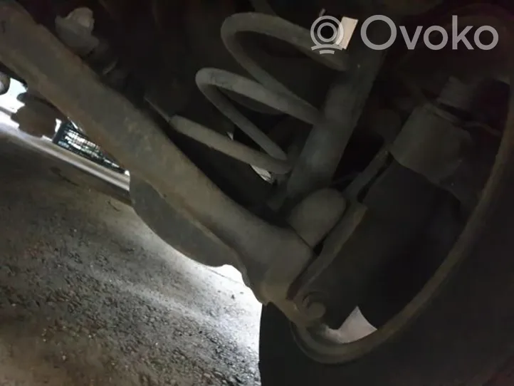 Volvo V50 Pivot de moyeu arrière 