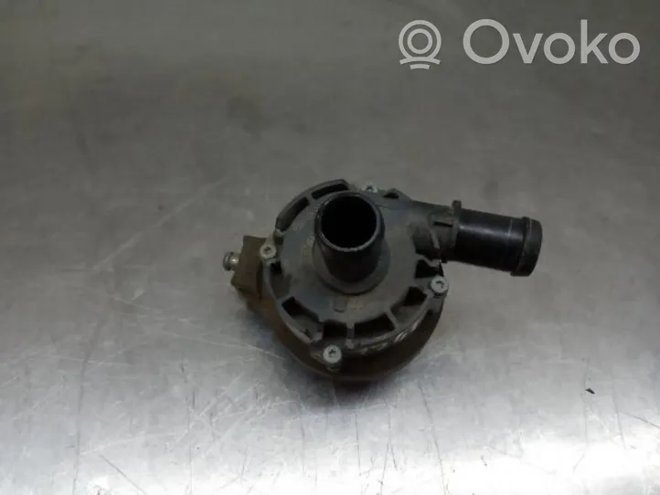 Smart ForTwo III C453 Pompe à eau de liquide de refroidissement 