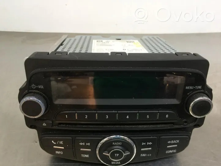 Opel Corsa E Unità principale autoradio/CD/DVD/GPS 