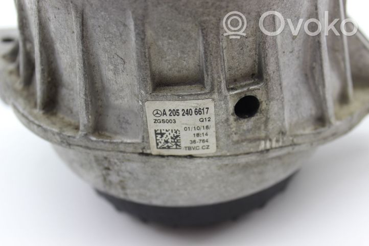 Mercedes-Benz C W205 Supporto di montaggio del motore A2052406617