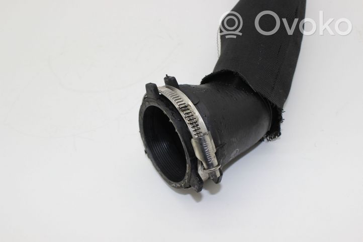 Audi A8 S8 D3 4E Manguera/tubo del intercooler 4E0145737