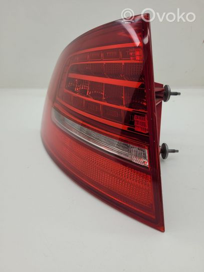 Audi A8 S8 D3 4E Lampa tylna 4E0945095H