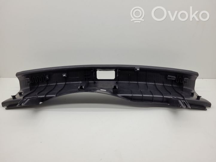 Audi A6 S6 C7 4G Bagažinės slenksčio apdaila 4G5863471B