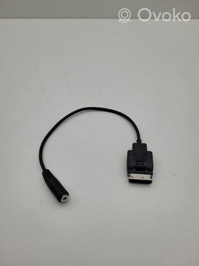 Mercedes-Benz E W212 Câble adaptateur AUX A0018276604