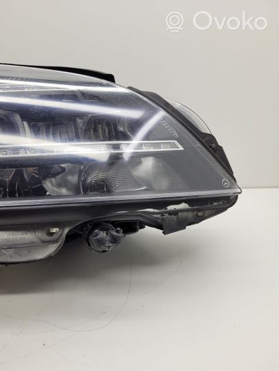 Mercedes-Benz CLS C218 X218 Faro/fanale A2188202459