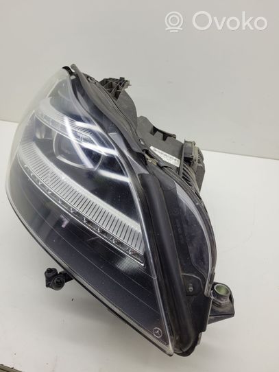 Mercedes-Benz CLS C218 X218 Faro/fanale A2188202459