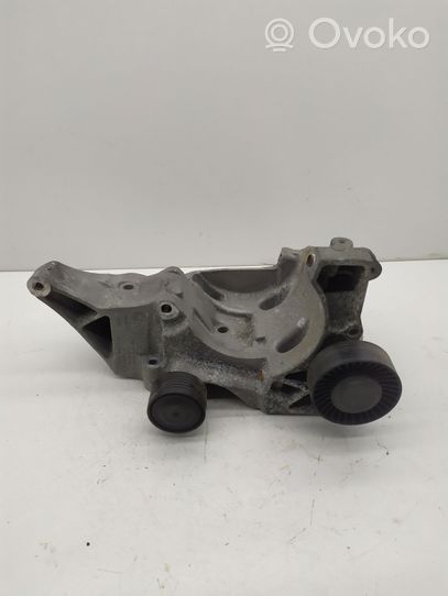 BMW 1 E81 E87 Support de générateur / alternateur 13992010