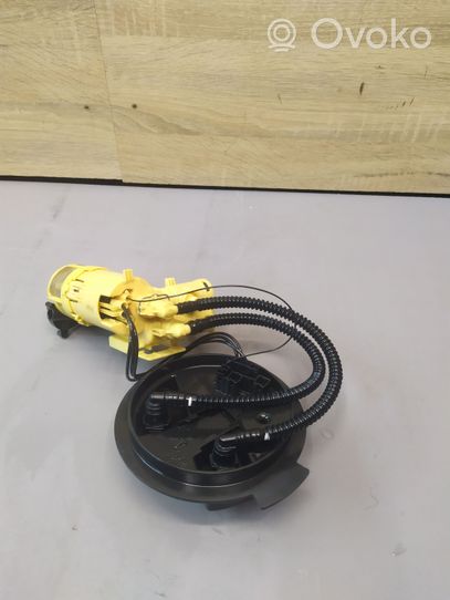 Mercedes-Benz C W205 Pompe à carburant A2054701694