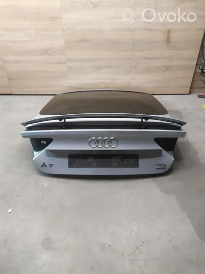 Audi A7 S7 4G Takaluukun/tavaratilan kansi 