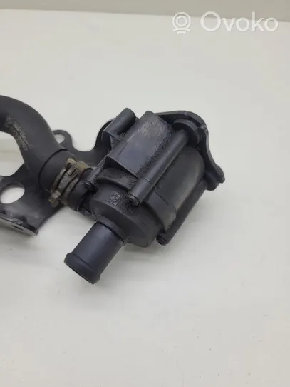 Volkswagen Golf VII Electric auxiliary coolant/water pump 5Q0965561B