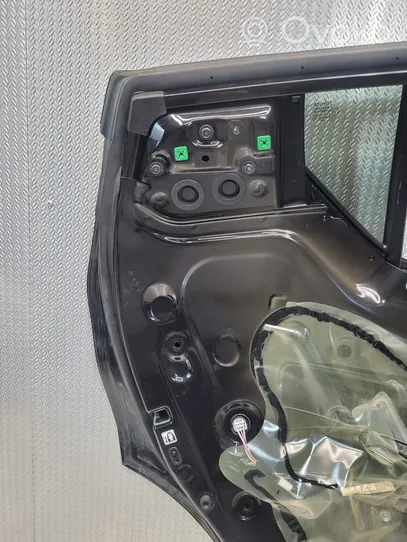Toyota C-HR Rear door 