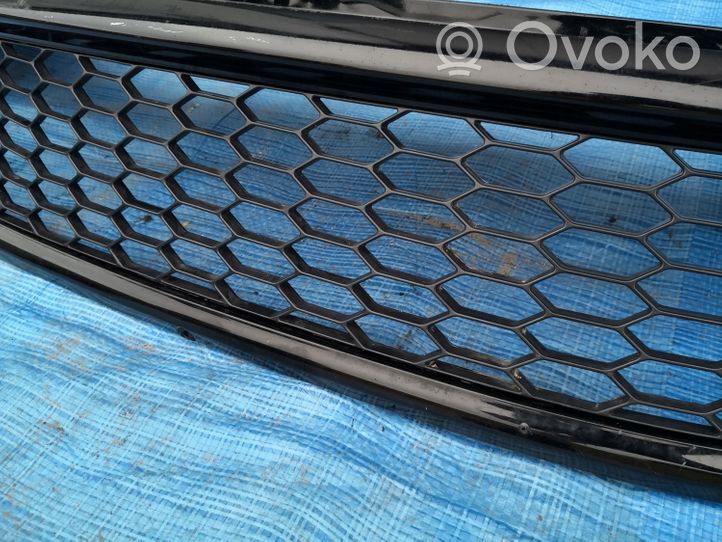 Honda Civic Maskownica / Grill / Atrapa górna chłodnicy 71102SMGZZ00