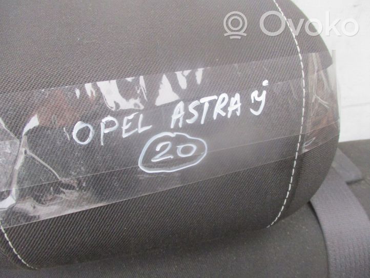 Opel Astra J Salono komplektas 