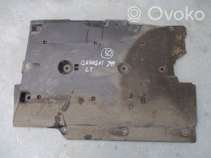 Nissan Qashqai Couvercle de plateau inférieur 748154EA0C