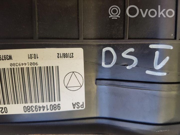 Citroen DS5 Sisälämmityksen ilmastoinnin korin kokoonpano 