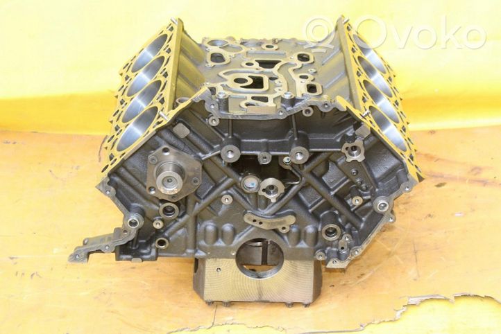 Audi A8 S8 D3 4E Engine block 