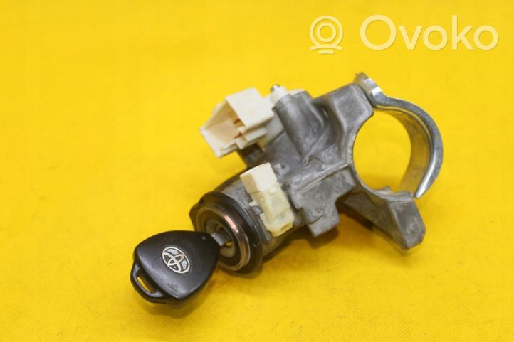 Toyota Avensis T220 Verrouillage de commutateur d'allumage 45020-0204