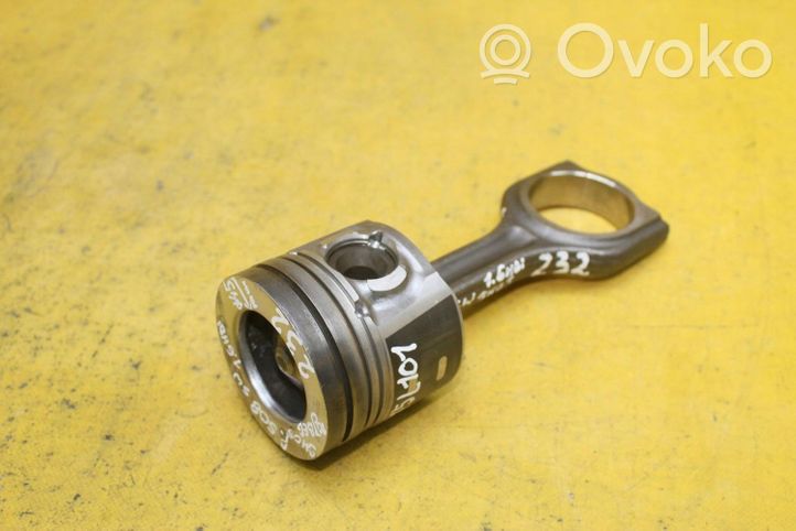 Peugeot 508 Piston with connecting rod 