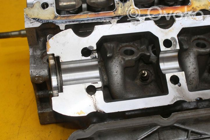 Renault Laguna I Culasse moteur 4954