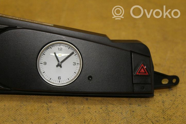 Chrysler Pacifica Horloge 