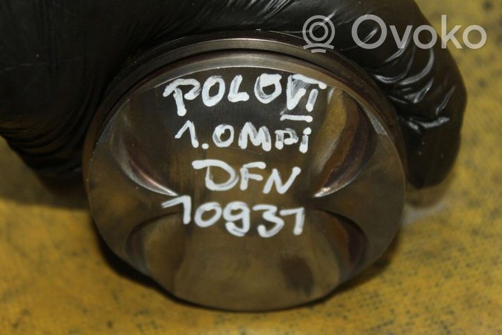 Volkswagen Polo VI AW Piston avec bielle 04EQ