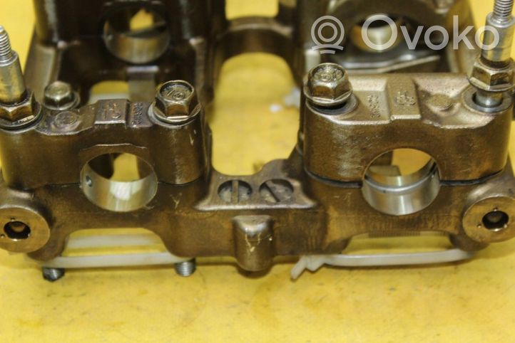 Honda HR-V Camshaft holder bracket 