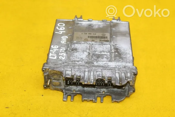 Volkswagen II LT Unité de commande, module ECU de moteur 074906021E