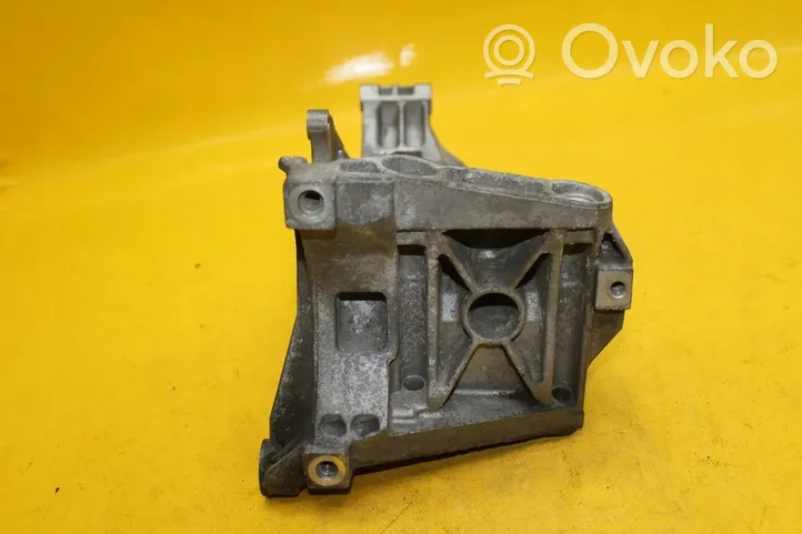 Audi A4 S4 B7 8E 8H Generator/alternator bracket 03G903143D