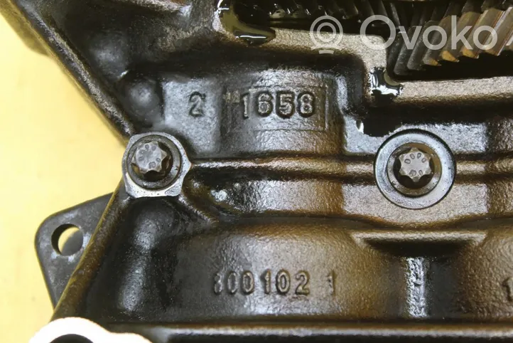 Mercedes-Benz E W211 Pompe à huile A6460100236