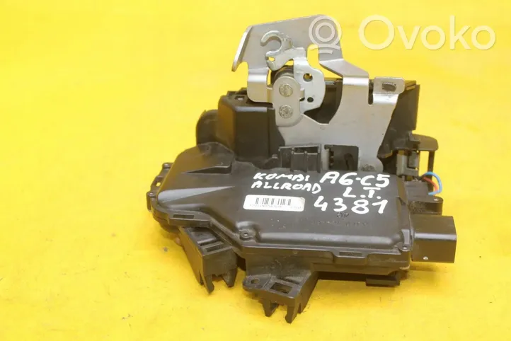 Audi A6 Allroad C5 Rear door lock 4B0839015G