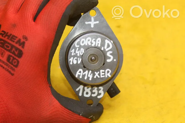 Opel Astra J Sensore di posizione dell’albero motore 55562223