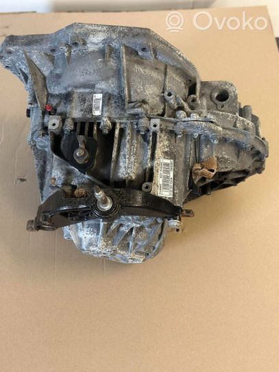 Opel Vivaro Manual 6 speed gearbox PA0002