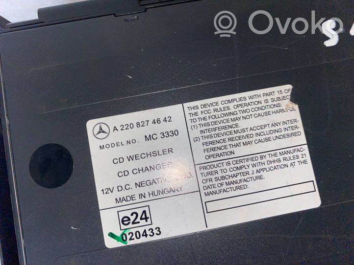 Mercedes-Benz S W220 CD/DVD-vaihdin a2208274642