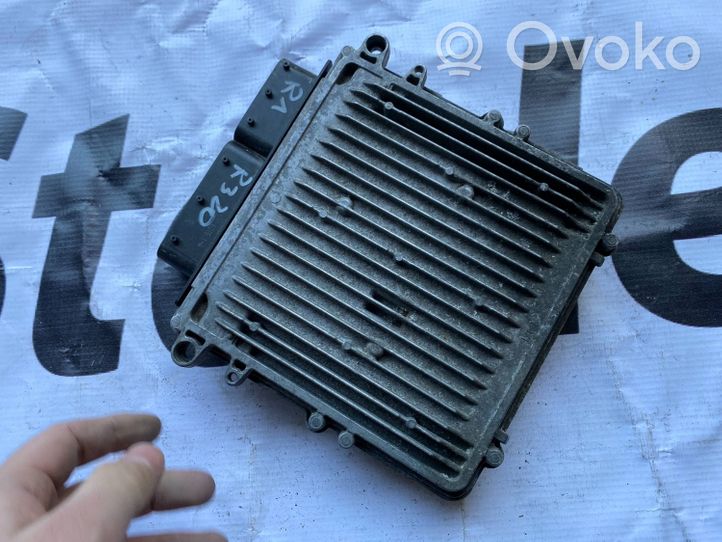 Mercedes-Benz R W251 Engine control unit/module A6421506891