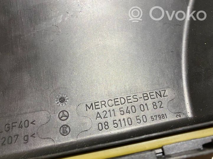 Mercedes-Benz E W211 Coperchio scatola dei fusibili A2115400182