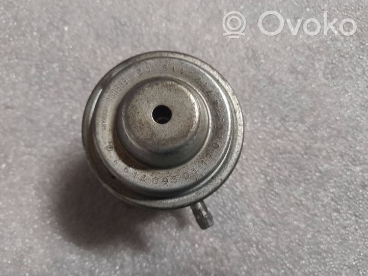 Mercedes-Benz S W220 EGR-venttiili A6130980117