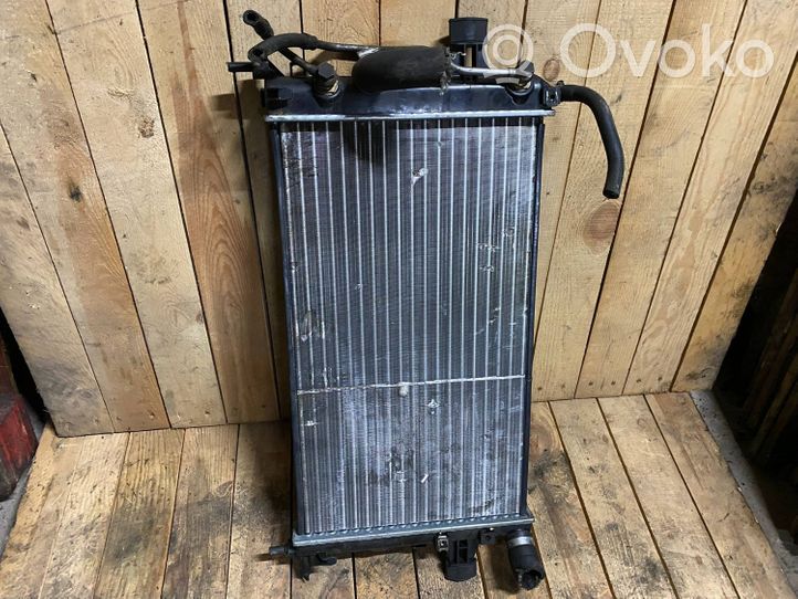 Mercedes-Benz ML W163 Coolant radiator A1635001004