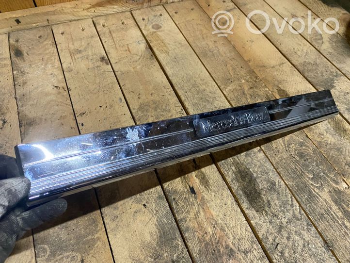 Mercedes-Benz CLS C219 Rivestimento anteriore minigonna laterale a2196800235