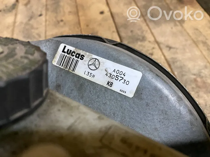 Mercedes-Benz C W202 Brake booster a0044305730