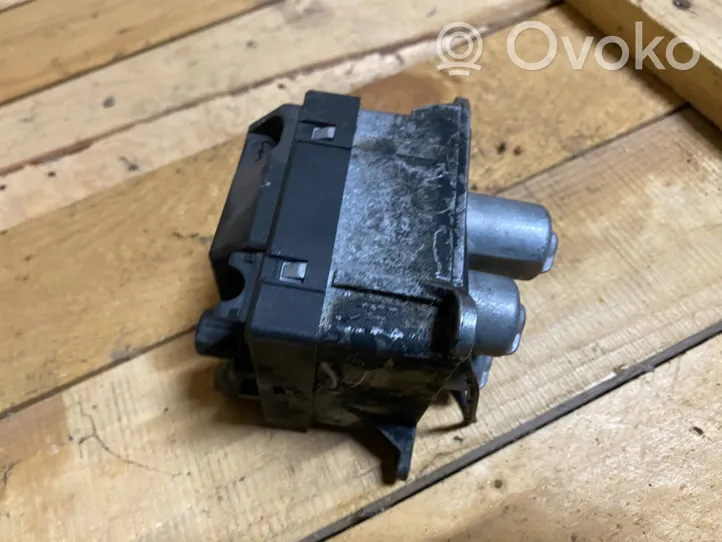 Mercedes-Benz C W203 Coolant heater a0001591504