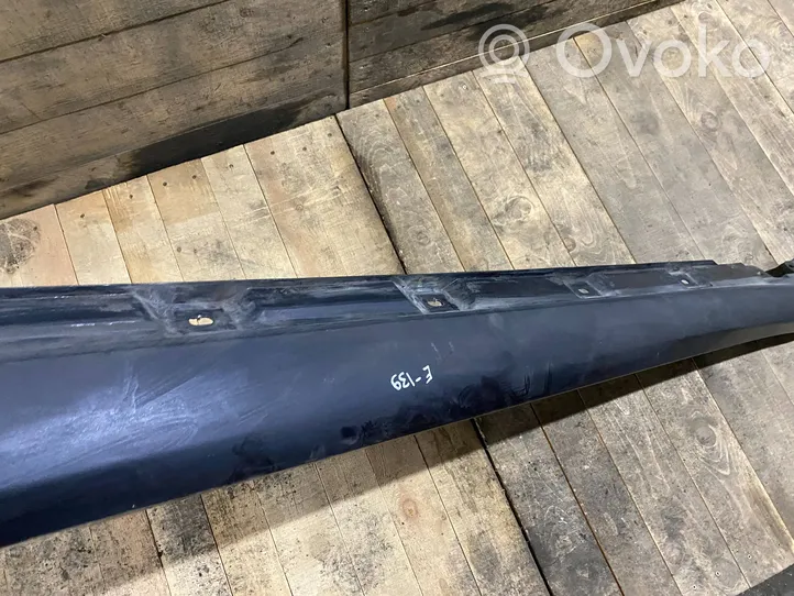 Mercedes-Benz R W251 Sill a2516980754