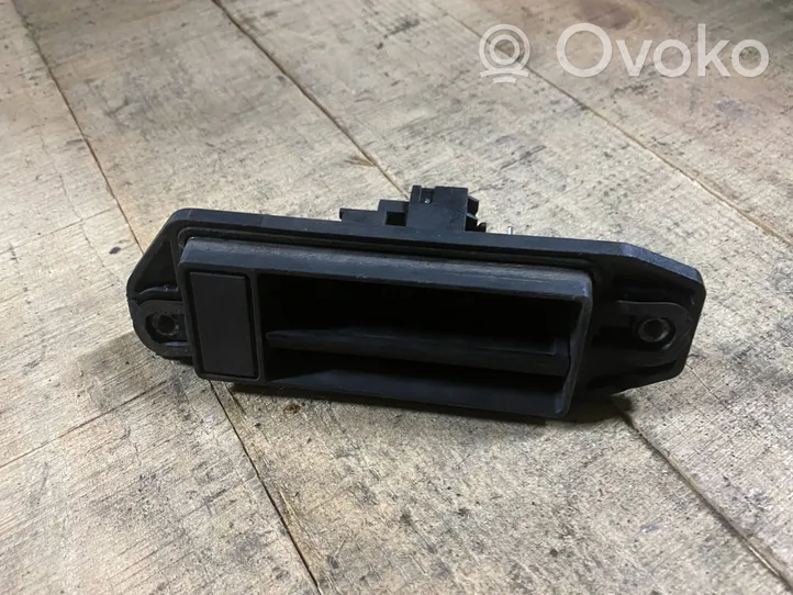 Mercedes-Benz C W203 Tailgate/trunk/boot exterior handle a2037401193