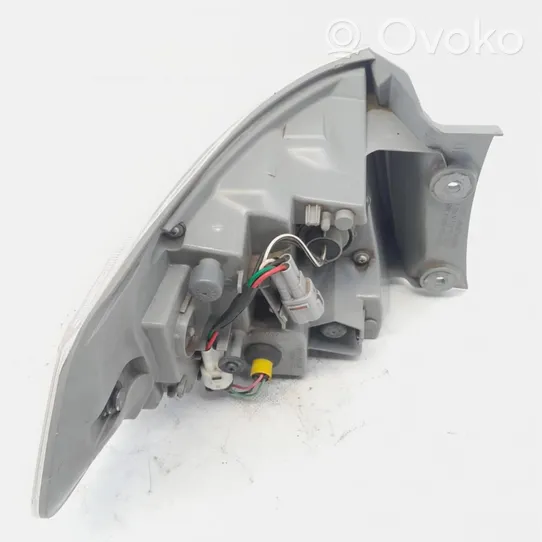 Subaru Impreza II Lampa tylna 22020024